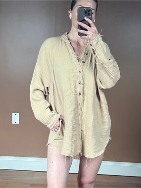 We The Free Frayed Gauze Button-Front Tunic in Light Tan